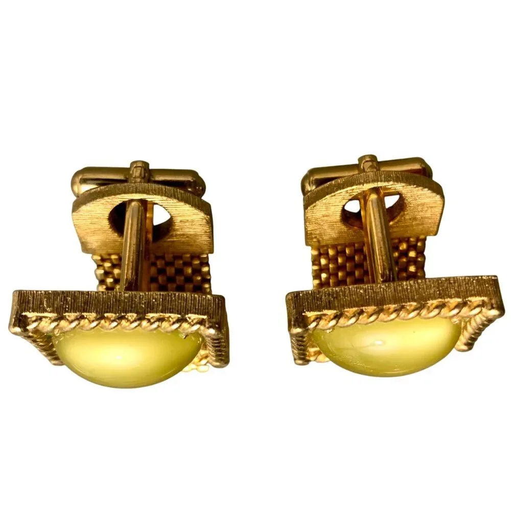 Vintage Swank 60s Cufflinks Chartreuse Green Moonglow Lucite Gold Tone Mesh Wrap